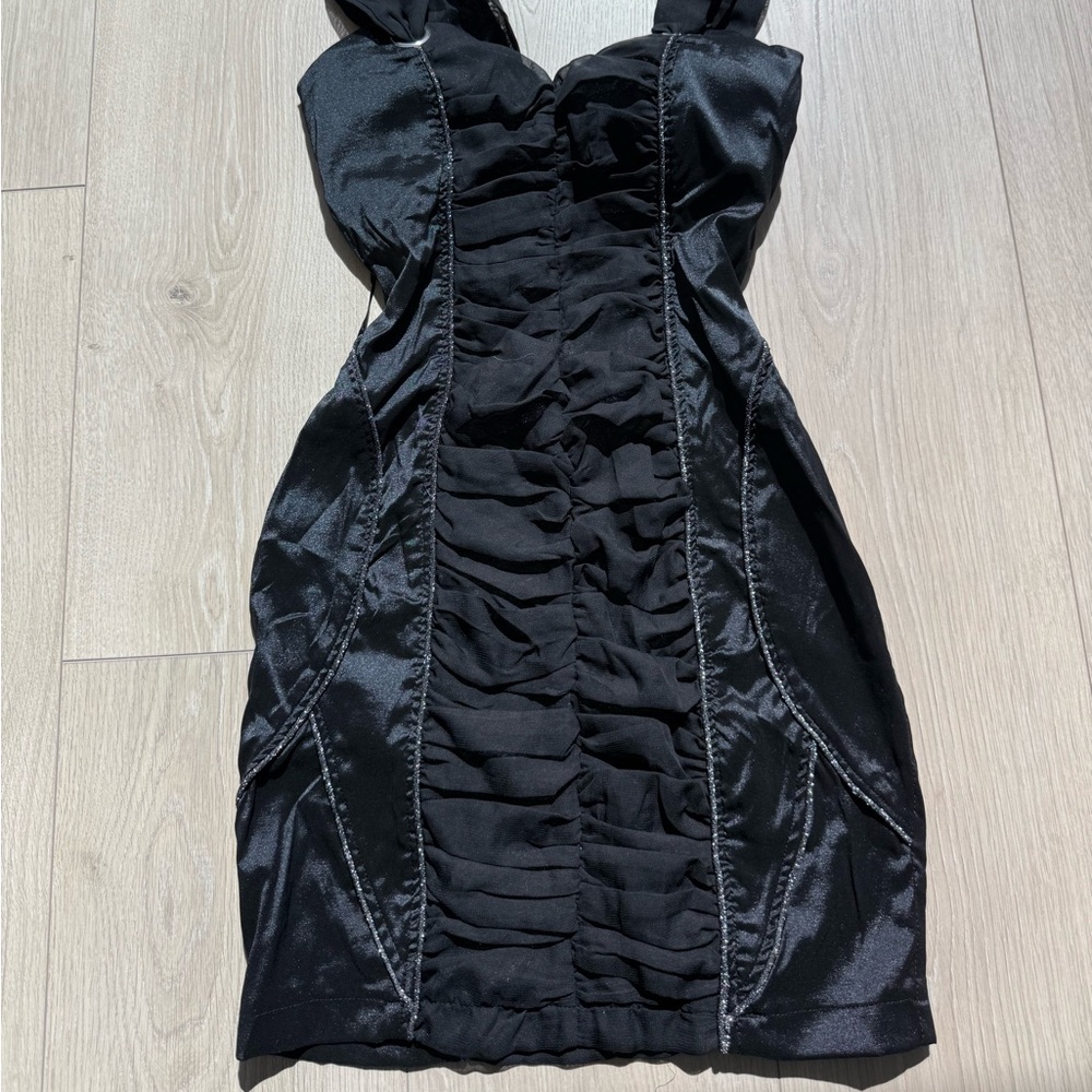 Elegant Black Ruched Dress